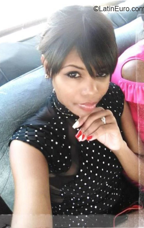 Date this hot Cuba girl Tami from Havana CU697