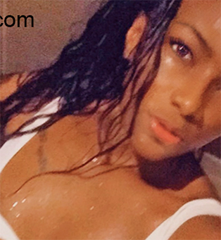 Date this happy Colombia girl Lina from Cali CO28040