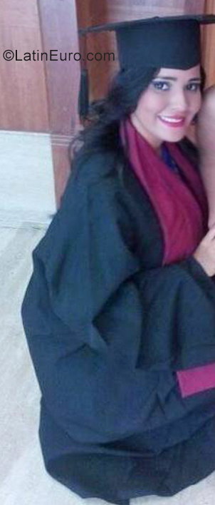 Date this stunning Venezuela girl Ysa from Porlamar VE3539