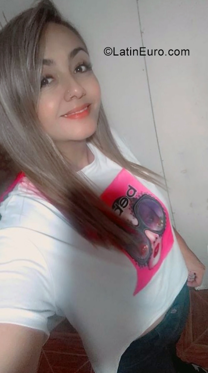 Date this georgeous Colombia girl Paula from Manizales CO29174
