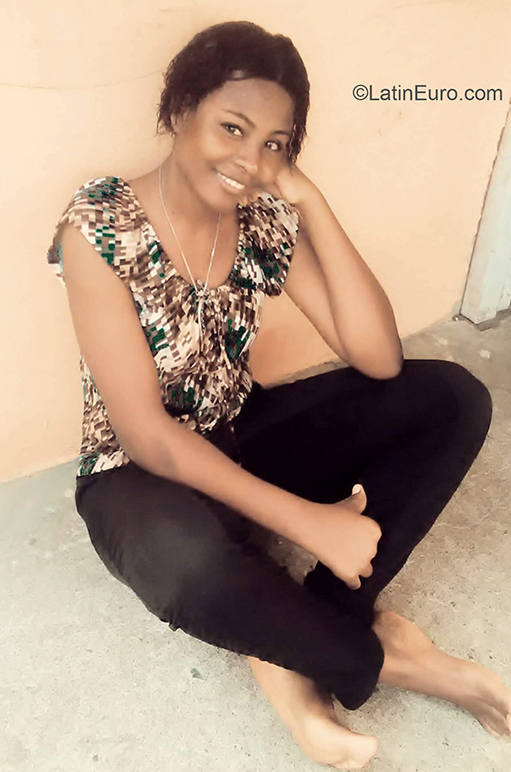 Date this delightful Dominican Republic girl Rose from Santiago De Los Caballeros DO39609
