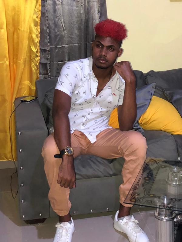 Date this funny Dominican Republic man Jhon from Santo Domingo DO39633