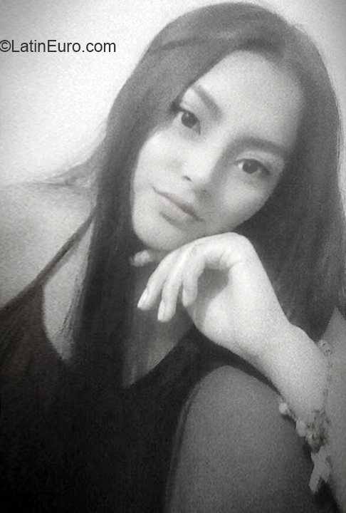 Date this gorgeous Peru girl Luciana from Lima PE1852