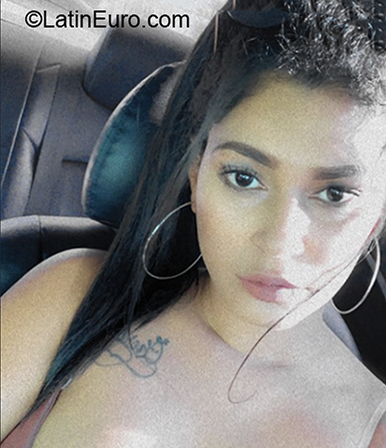 Date this beautiful Dominican Republic girl Vianna from Puerto Plata DO39734