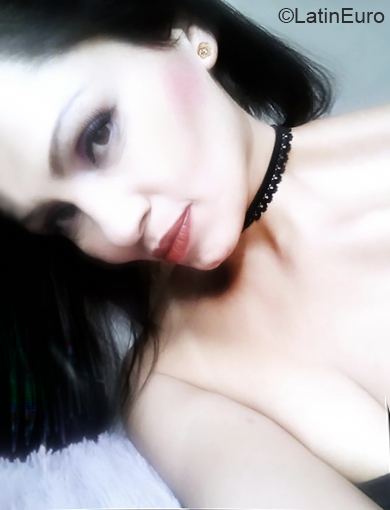 Date this happy Colombia girl Catalina from Bogota CO30507