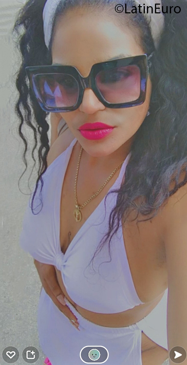Date this foxy Dominican Republic girl Ana from Puerto Plata DO40034