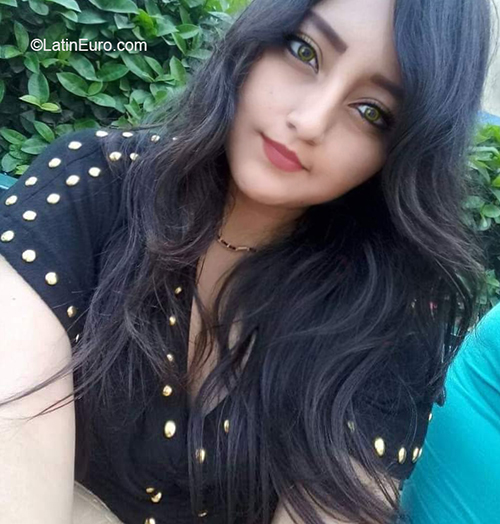 Date this sensual Ecuador girl Carolina from Machala EC856