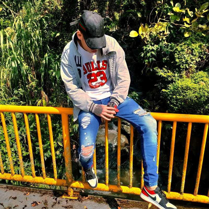 Date this sensual Colombia man Michael from Bogota CO31483