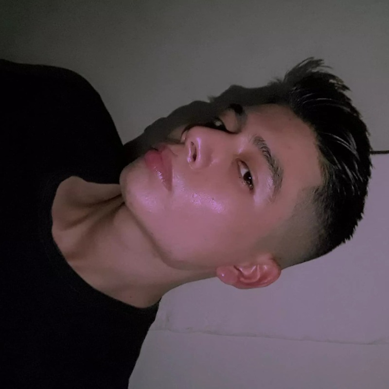 Date this pretty Colombia man Camilo from Cali CO31737