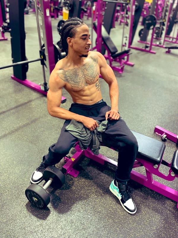 Date this sensual United States man Mikey from Long Island US21837