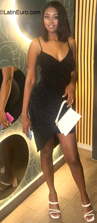 Date this beautiful Dominican Republic girl Marileidy from San Pedro De Macoris DO52677
