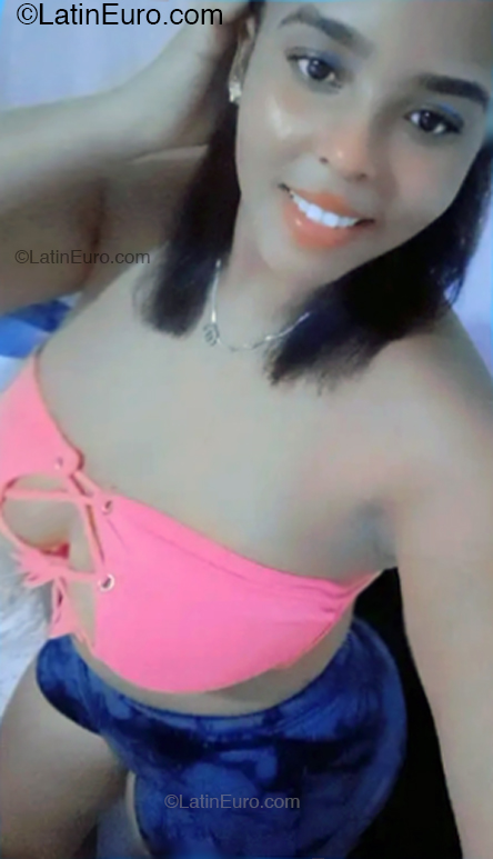 Date this tall Dominican Republic girl Yajaira from Miches DO54030