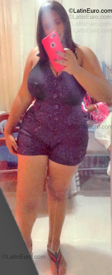 Date this tall Dominican Republic girl Marbel from Santo Domingo DO55061