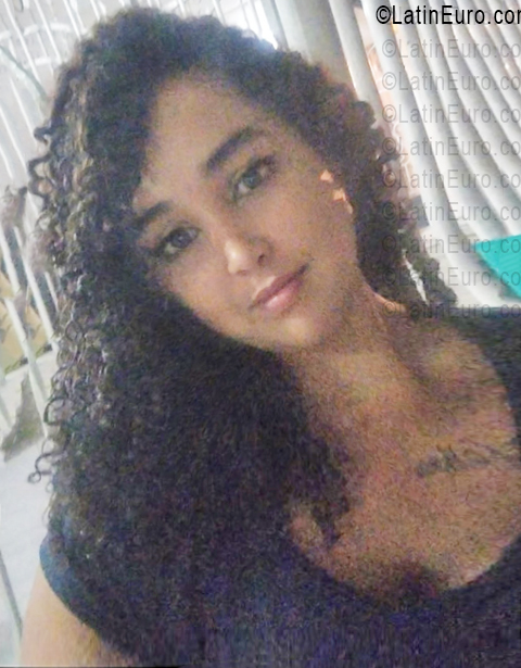 Date this stunning Colombia girl Malidely from Barranquilla CO33657