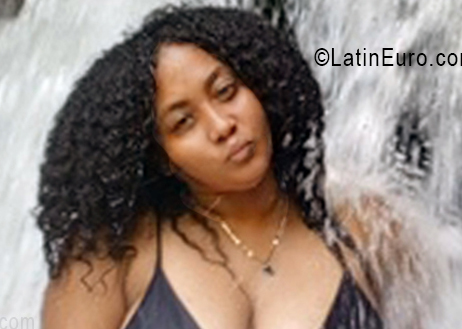 Date this fun Venezuela girl Verlianis from Caracas VE5582