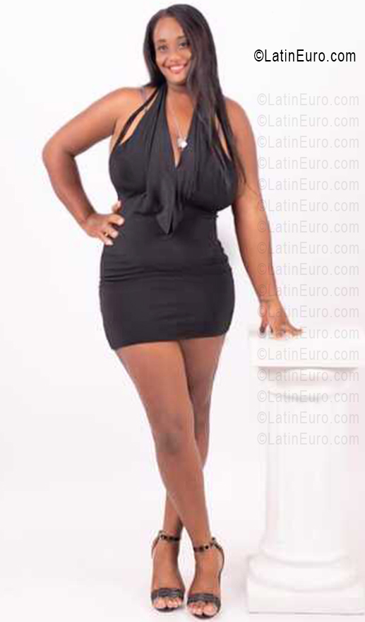 Date this attractive Dominican Republic girl Aleyda from San Pedro De Macor&amp;iacute;s DO56412