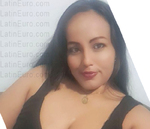 hard body Venezuela girl Sandra from Cali CO33781