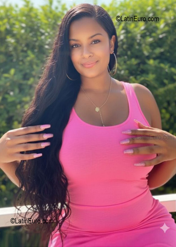 Date this good-looking Dominican Republic girl Rafelina from Puerto Plata DO56733