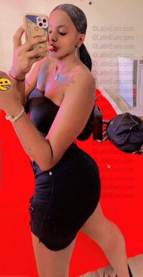 Date this delightful Dominican Republic girl Esther from Santiago De Los Caballeros DO56741