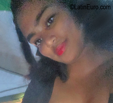 Date this passionate Dominican Republic girl Yuli from Bavaro DO56768