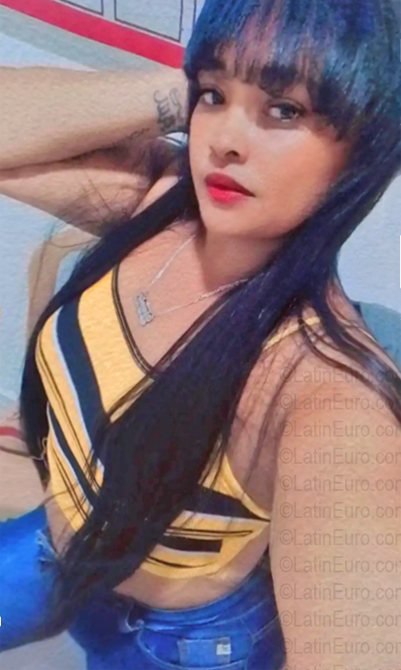 Date this good-looking Dominican Republic girl Mayelin from Bonao DO56801