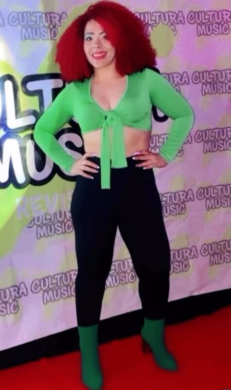 Date this young Colombia girl Maria from Medellin CO33807