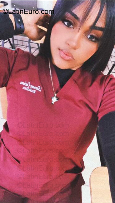 Date this young Dominican Republic girl Lismary from Santiago DO57064