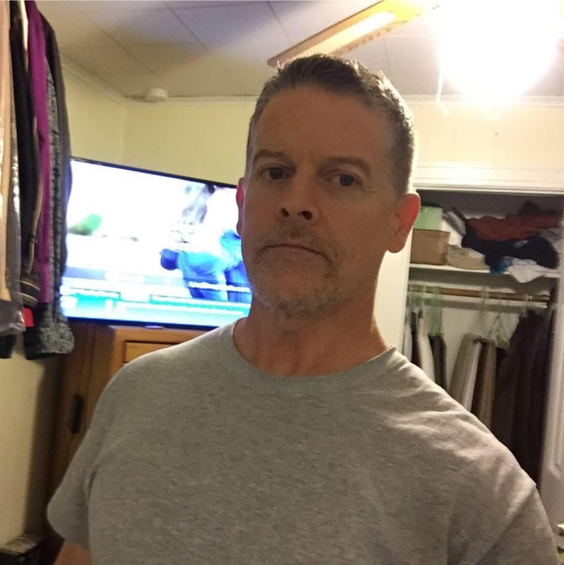 Date this beautiful United States man Daniel from Denton US25792
